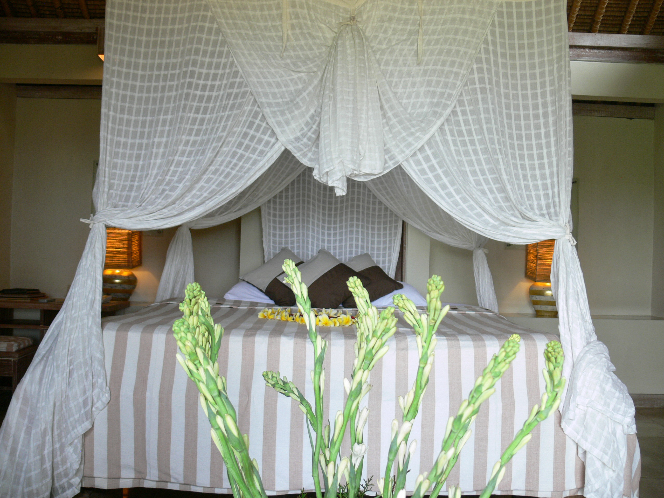Rayon Rectangular Mosquito Net (King Size) - Image 3